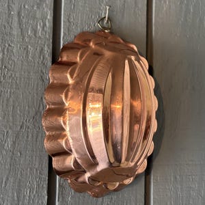Vintage Copral Copper-On-Tin Oblong 6 1/2" Scalloped Dessert Mold Kitchen Decor with Brass Hanger, Made in Portugal