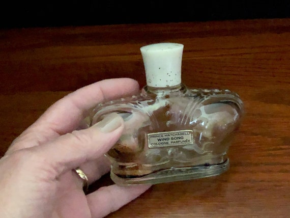 Wind song online perfume