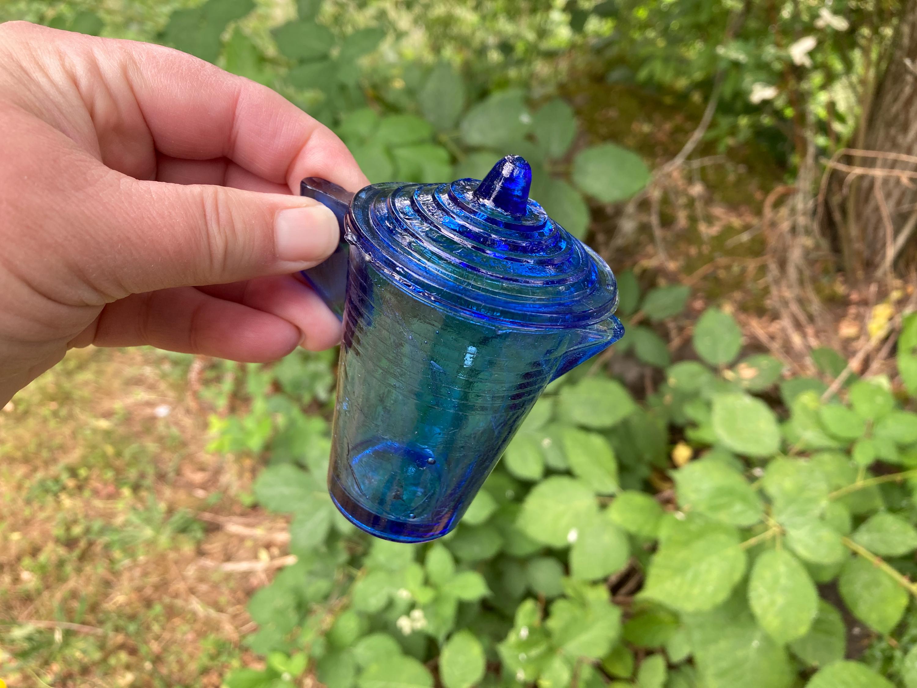 Vintage 21-piece Akro Agate Cobalt Blue Glass Child's Miniature
