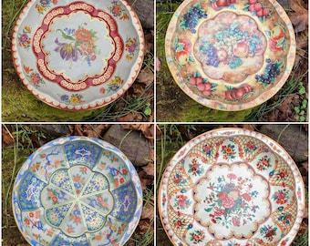 Vintage 1970&#39;s Daher Decorated Ware Enameled Tin Bowl / Tray / Plate (made in England) 5 available, sold individually
