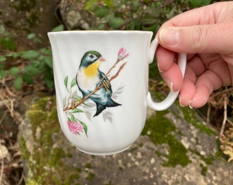 Tasse à Café Duchesse En Porcelaine Fine – Motif Oiseaux Et Punaises (multicolore)