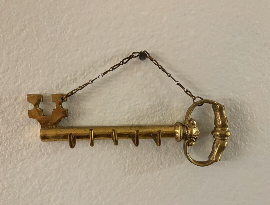 Vintage Ornate Brass 7 Key-shaped Key Holder Rack W/ 5 Hooks, Wall Art ...