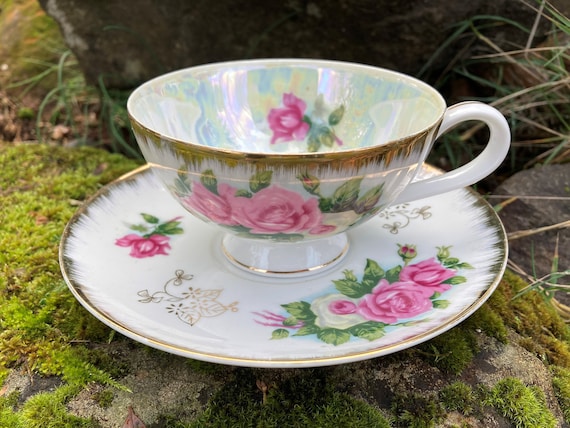 Vintage Wales of Japan Iridescent Lusterware Pedestal Teacup