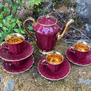 Vintage Wade Royal Victoria Burgundy & Gold Coffee / Tea Set W
