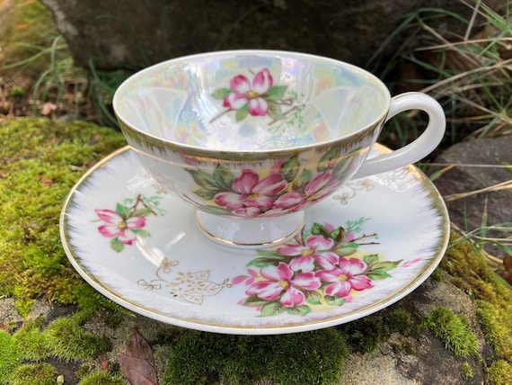 Vintage Wales of Japan Iridescent Lusterware Pedestal Teacup