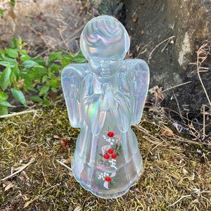 Vintage 1992 Fenton Iridescent Carnival Glass 5.75&quot; Boy Angel Figurine w/ Hand-Painted Holly Berries (Christmas!)