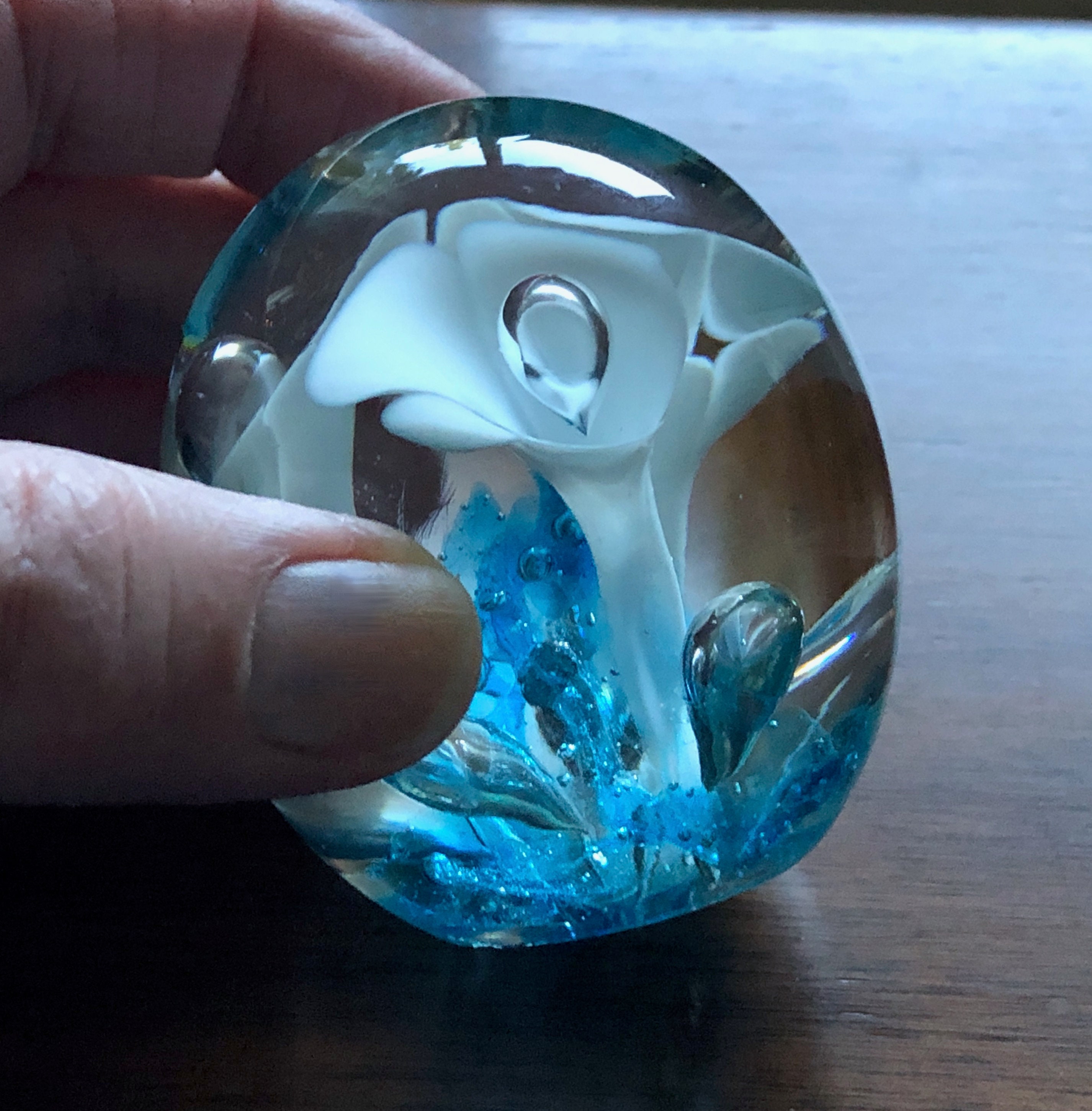 Hand Paperweight Vintage Hand-blown Art Glass Paperweights With Controlled Bubble Art ...