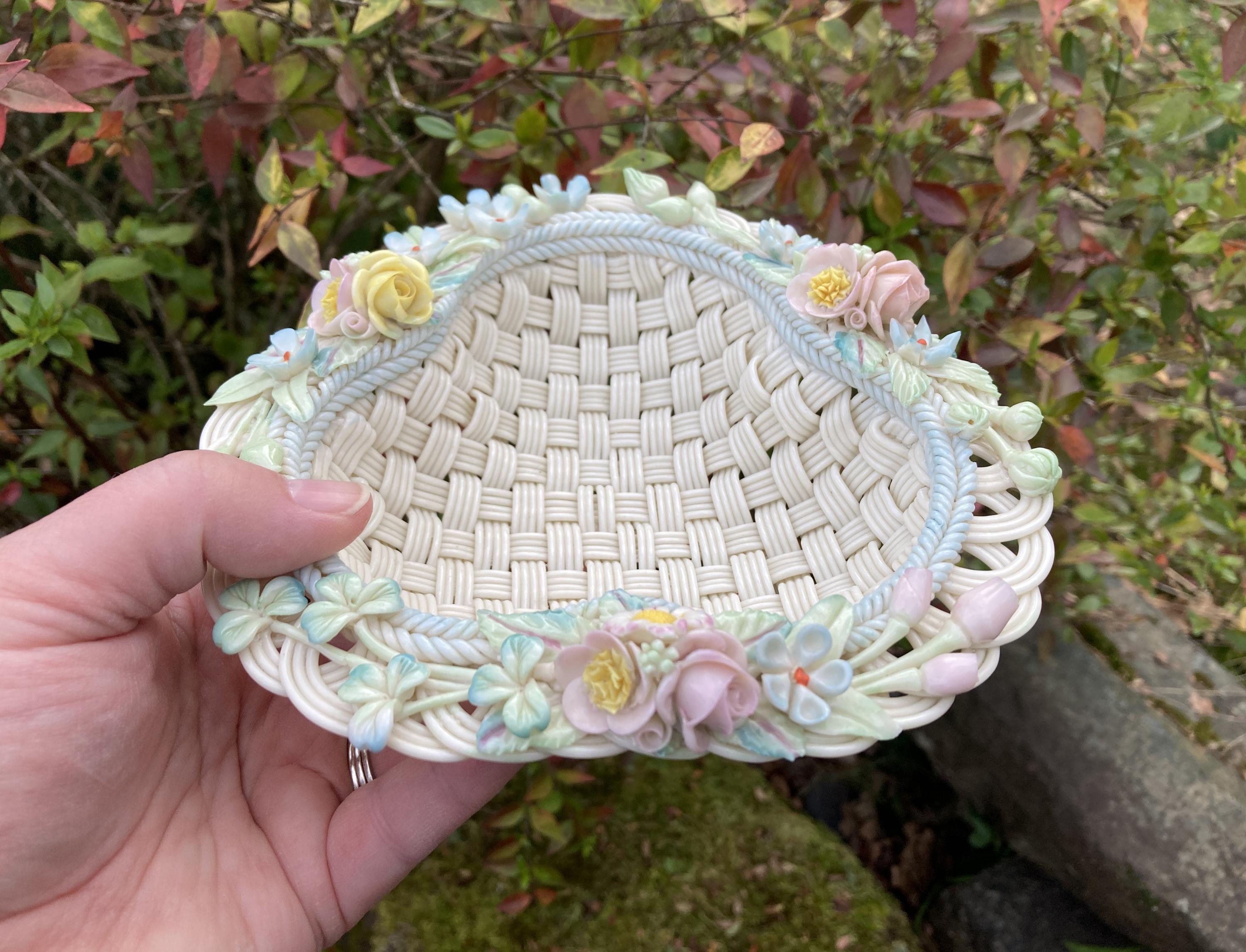Porcelain Flower Basket - Etsy