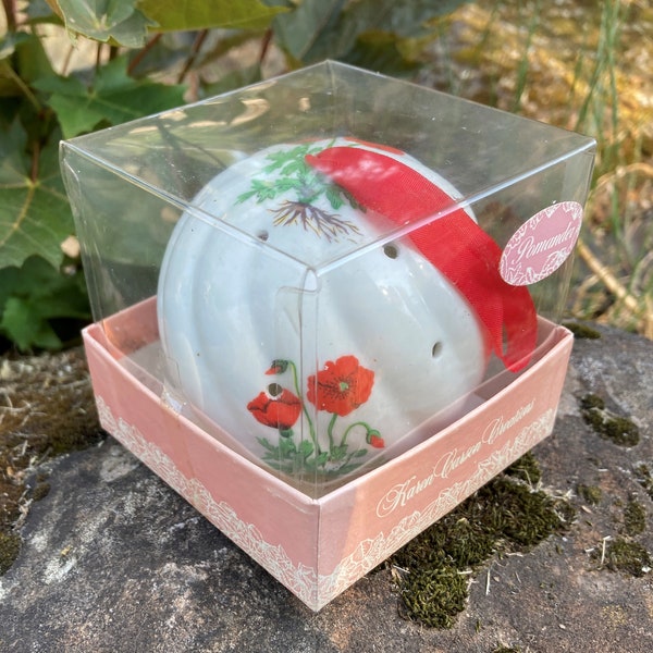 Vintage Karen Carson Creations Pomander Ornament w/ Red Poppy Flowers (sachet ball, potpourri, home fragrance, refillable scent) NIB!