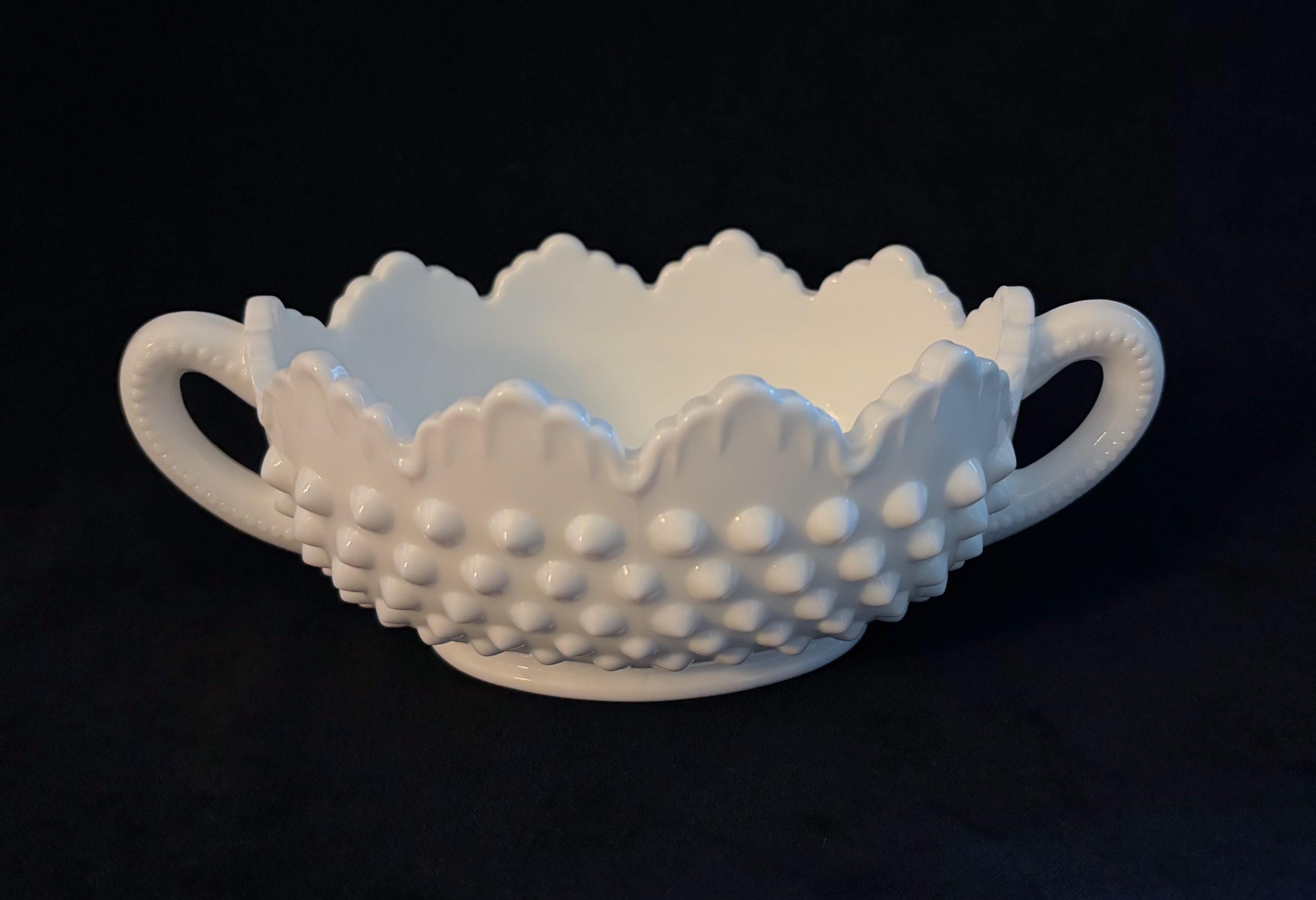 ヴィンテージ フェントン ハンドメイド ホブネイル ミルクガラス 6.75