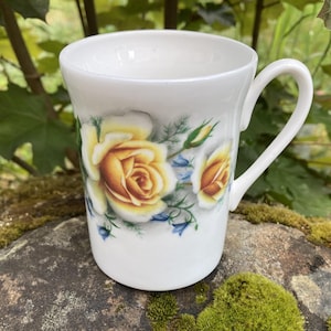 Vintage Royal Windsor Fine Bone China Tea Mug / Coffee Cup w/ Yellow Roses & Blue Flowers (Made in England)