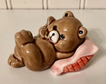 Vintage Norcrest Ceramic Bear Mini Figurine With Telephone & Pink Pillow, HB 121