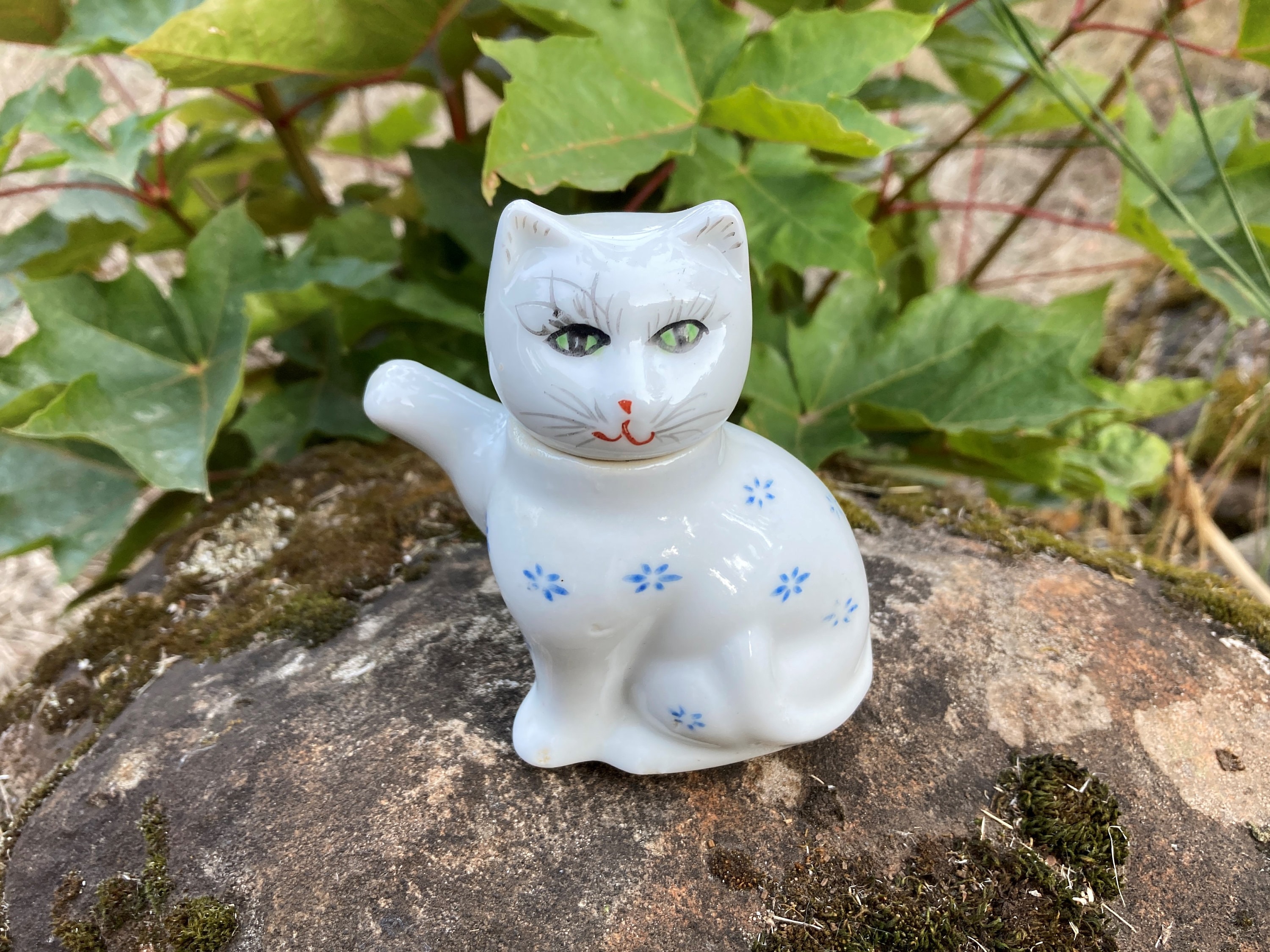 Elegant And Fun Cat Teapots For People Who Love Kitties! – Meow As Fluff