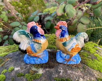 Vintage "MK" Hand-Painted Ceramic 3.5" Colorful Chicken Salt & Pepper Shakers (Rooster and Hen)