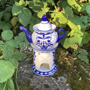 Vintage Bombay Company Small Teapot and Warmer Stand w/ Cobalt Blue & White Geometric Floral Pattern