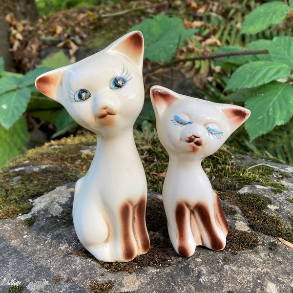 Vintage Anthropomorphic Siamese Cat Salt & Pepper Shakers (Mother Kitty and Kitten)