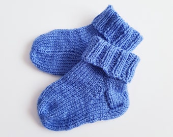 selbstgestrickte Babysocken 14/15 und 16/17