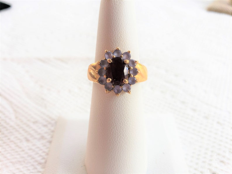 Rich Deep Red-colored Oval Stone 10K PL Ring Estate Vintage Free USA SHIPPING