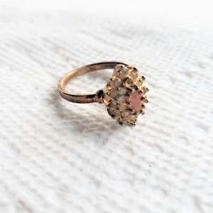 SALE___Size 6 and 1/2 Unique tiger-eye styled stone Ring  Estate Vintage --- FREE USA Shipping
