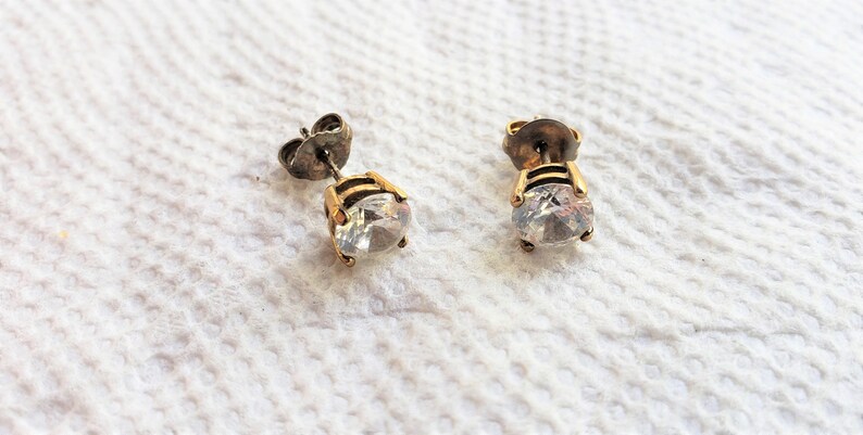 FREE USA Shipping - Medium Clear Stones and Gold-colored Solitaire Earrings set S Estate Vintage