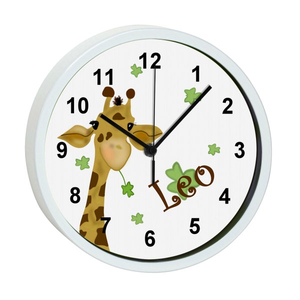 Children's wall clock with colorful frame motif giraffe