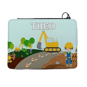 Children&#39;s pencil case with desired name motif excavator