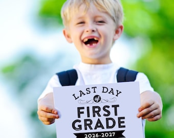 Cartel en blanco y negro para el último día de clases 2026-2027 • Fácil de imprimir para preescolar hasta el 12.º grado • Descarga instantánea en PDF