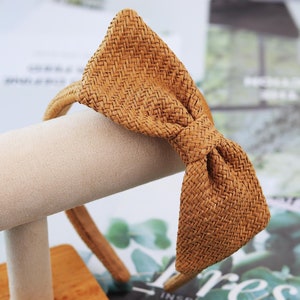 Boho Raffia Bow Headband: Woven Summer Hair Accessory