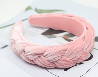 Serre-tête tressé en velours rose : accessoire pour cheveux tressés