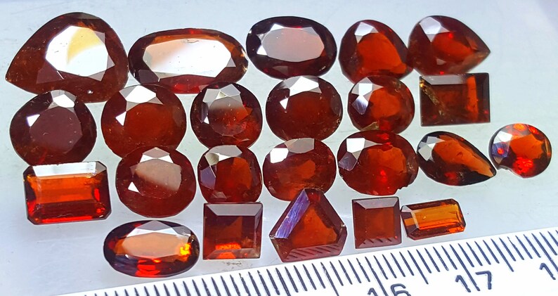 Awesome Quality 77 Carats Beautiful Color Hessonite Garnet Cut Stones Good Quality from Afghanistan