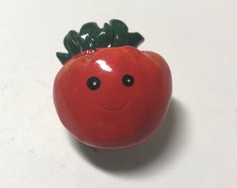 4 tomato Buttons