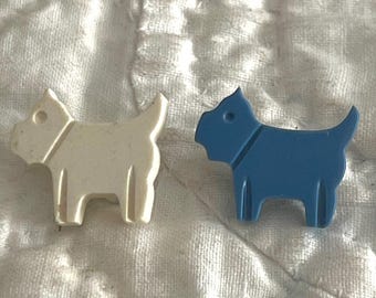 2 Casine Scotty Buttons