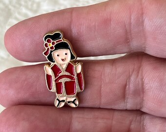 Geisha Girl Button JHB Metal