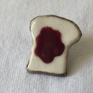 Toast with Jam Button Realistic Ceramic
