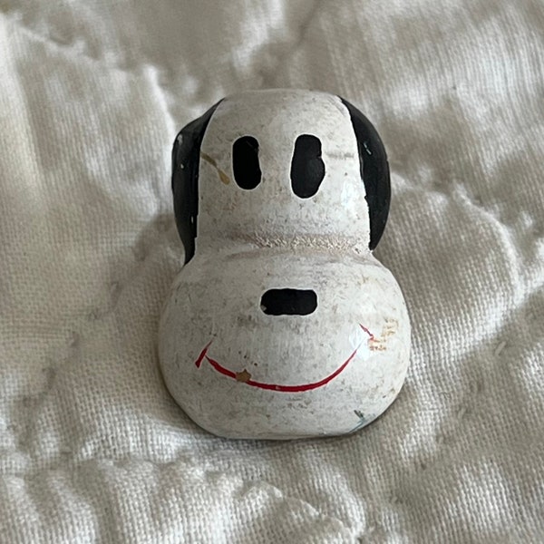 SALE   JHB Wooden Snoopy Button