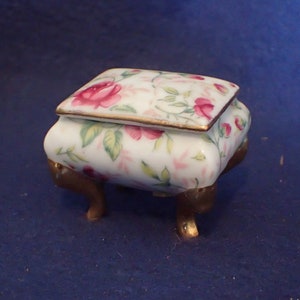 Lefton Floral Trinket/Ring Box