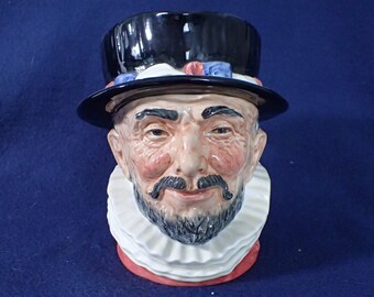 Royal Doulton - Beefeater Character Jug - D6206 (Large)
