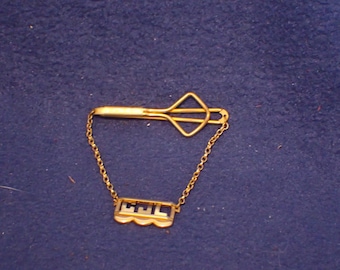 Swank Tie Bar - Gold with Hanging Initials- CJL
