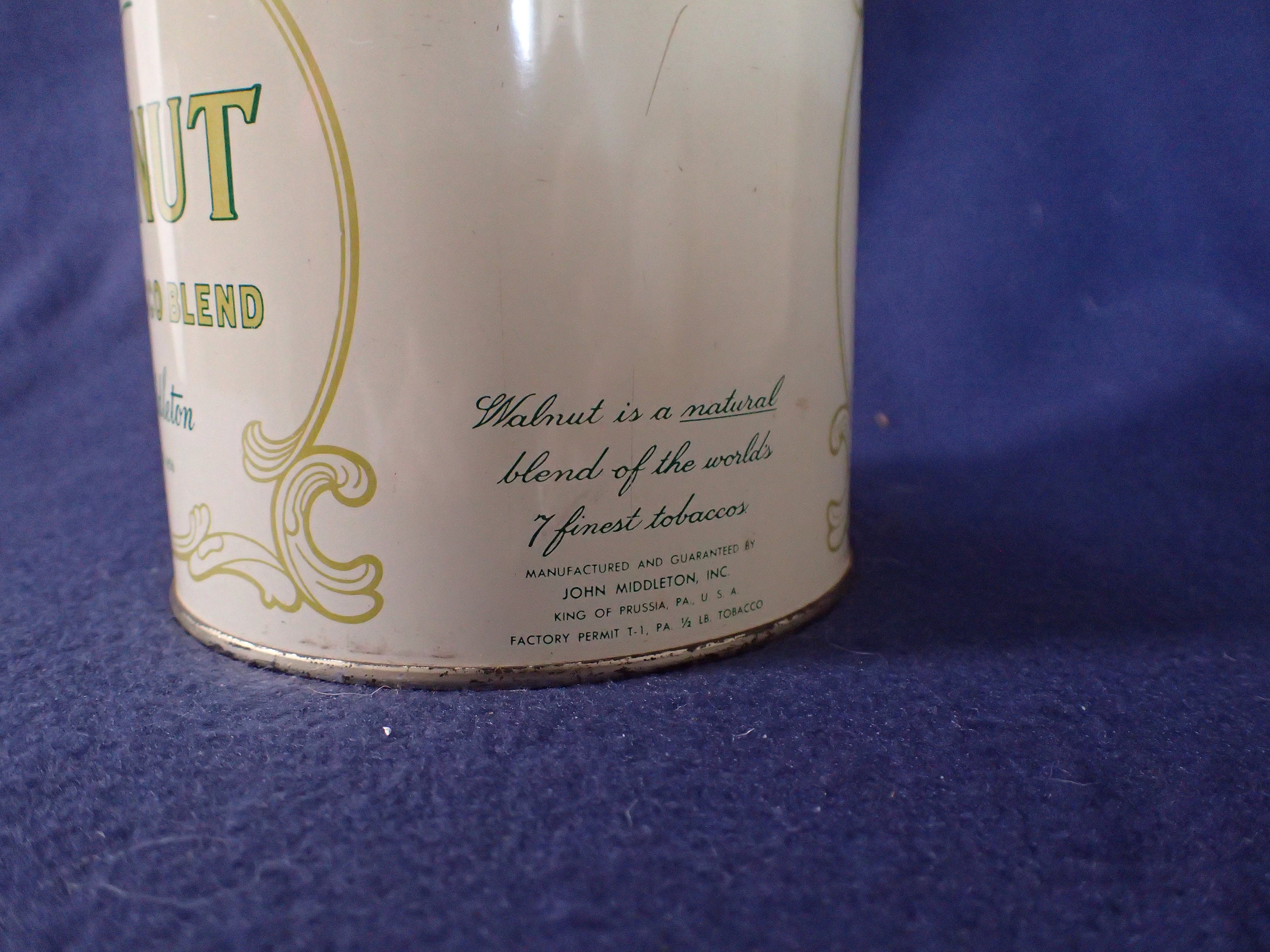 what does sweet tobacco smell like Tobacco: The Comforting Scent in Perfumes