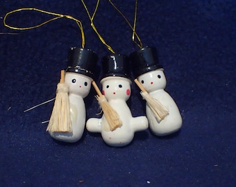 Wooden Christmas Hand Painted Ornaments - 3  Snowmen