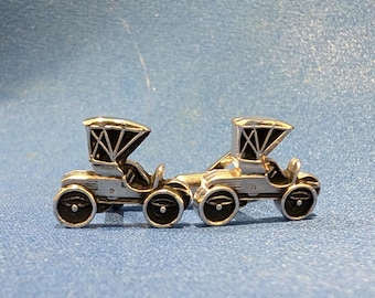Hickok USA Cufflinks - Silver Antique Cars