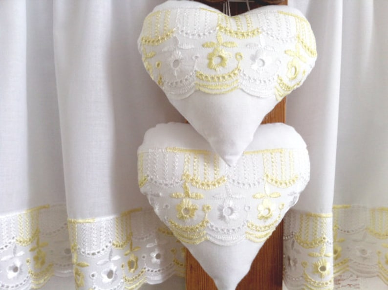 Country curtains cotton with beige lace and hearts short curtains shabby chic retro gray-white with dots window curtains