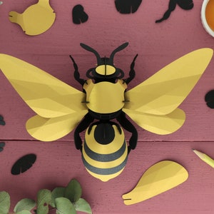 3D Paper Giant Honey Bee Puzzle