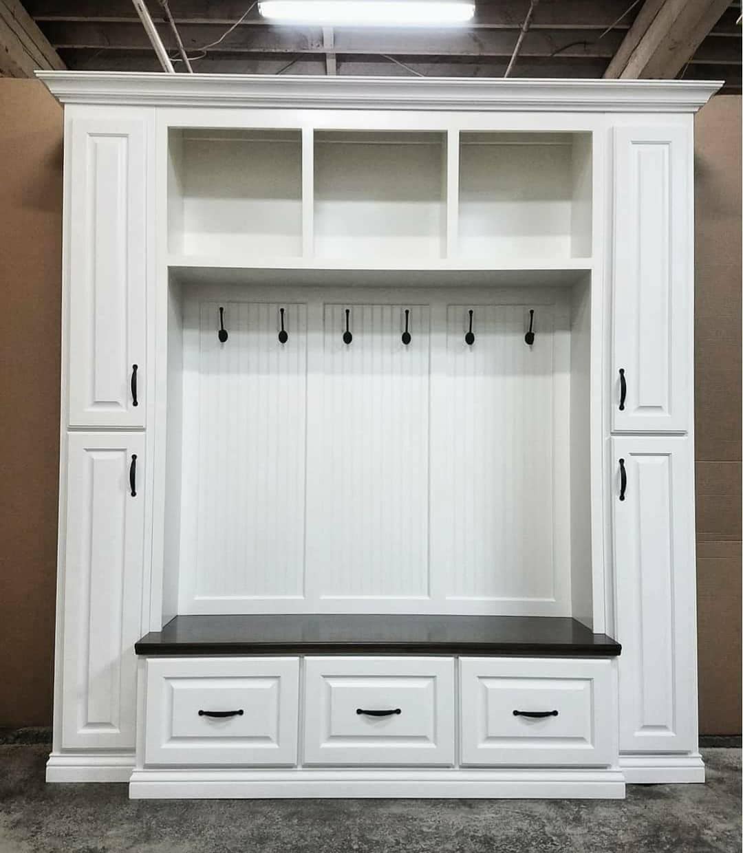 THE PHILADELPHIA Mudroom Lockers Bench Storage Furniture