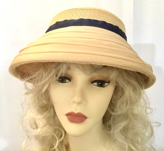 Vintage Straw Bucket Hat / Retro / Sun Hat / Boho / … Gem
