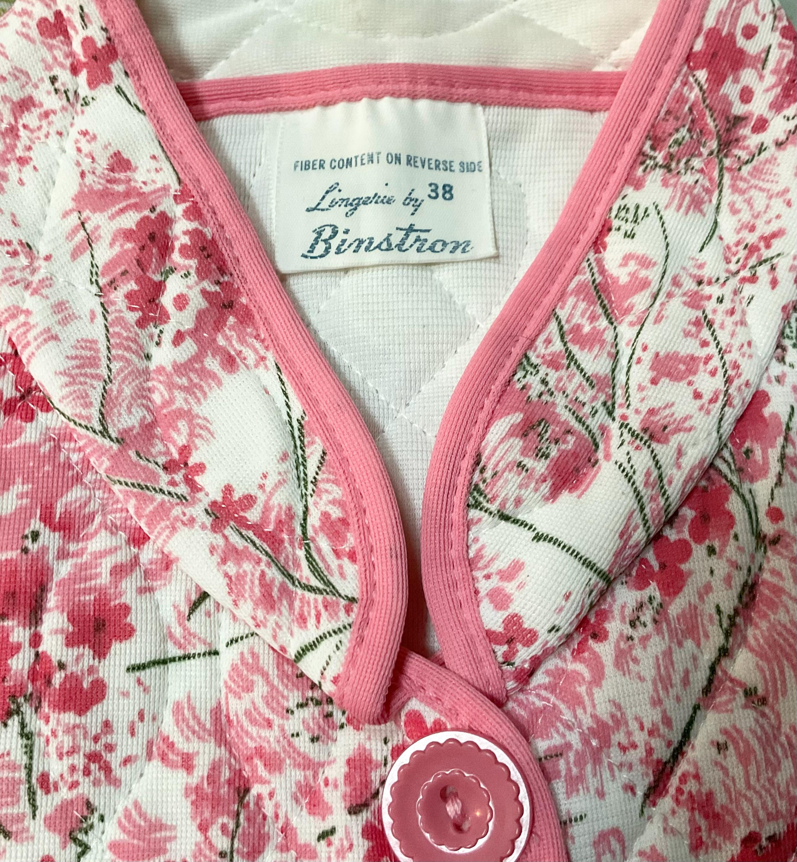 Vintage Binstron Quilted Bed Jacket / SZ M or 38 / Short Robe