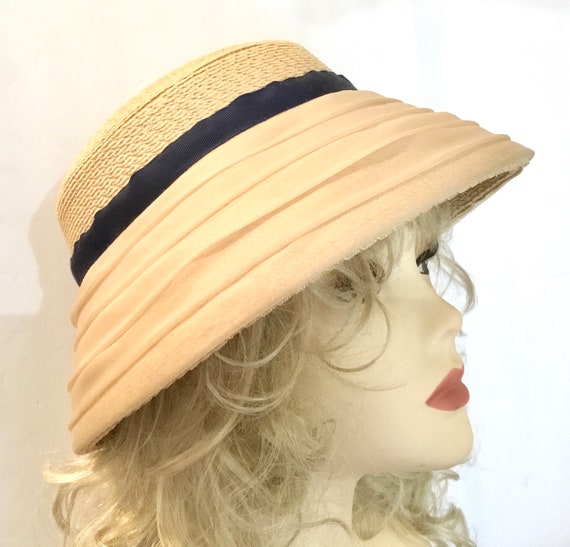 Vintage Straw Bucket Hat / Retro / Sun Hat / Boho / … Gem