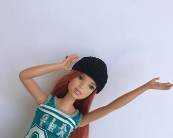 Beanie hat for fashion dolls