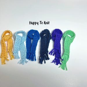 Hand-knitted scarf for Fashion dolls and Amuse peanut image 3