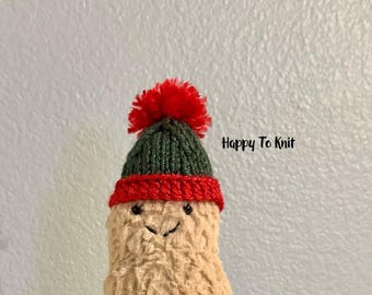 Hand-knitted hat for amuse peanut plush